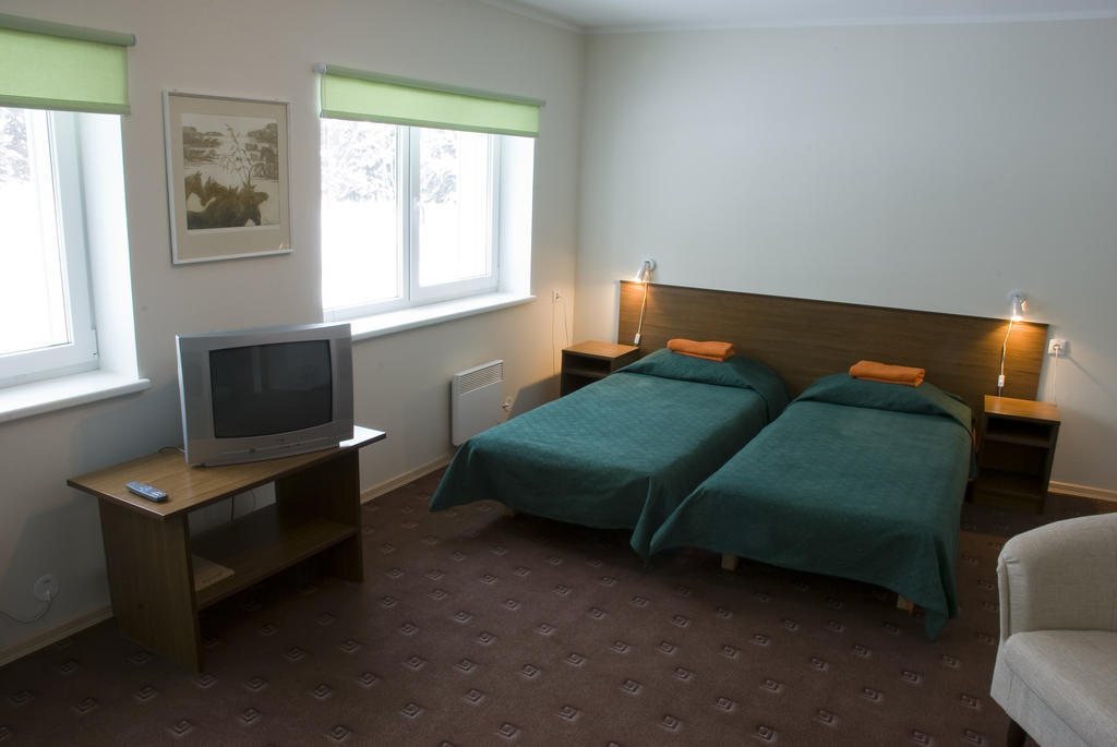 Hotell Sonajala Kärdla Szoba fotó